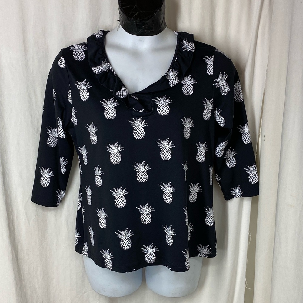 Lulu-B L Pineapple 3/4 Sleeve Black White Top UPF 50 Ruffle Collar Resort Beach